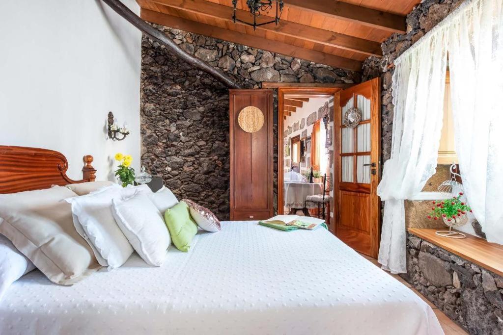 Romantic Hamlet Cottage With Private Pool La Fragua De Eliseo كانديلاريا المظهر الخارجي الصورة